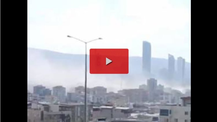 Depremin ardından İzmir semalarını toz bulutları kapladı. Yıkılan binalar var