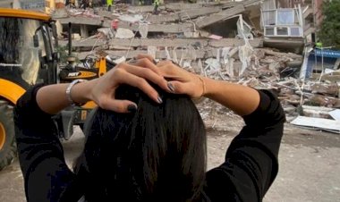 "İzmir'deki yapı stoku ivedilikle yenilenmezse çok daha büyük bir 'facia' kapıda"