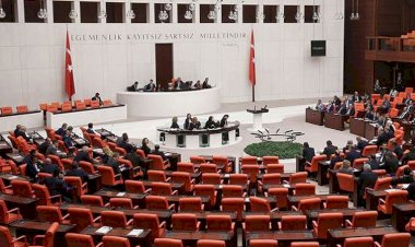 Aralarında Kılıçdaroğlu'nun da olduğu 18 milletvekiline fezleke