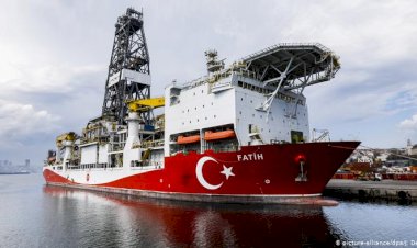 AB iki Türk vatandaşına yaptırım süresini uzattı
