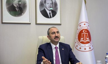 Adalet Bakanı Gül: Masumiyet karinesi en değer verdiğimiz konuların başında geliyor