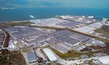 Ford Otosan'ın Gölcük fabrikasındaki yüzlerce işçi evlerinde karantinada