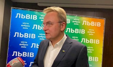Почему во Львове снова победил Садовой и объявит ли ему горсовет "импичмент"