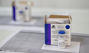 Rusya, Covid-19'a karşı geliştirdikleri Sputnik V aşısının yüzde 95 etkili olduğunu duyurdu