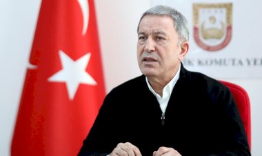 Bakan Akar'dan Türk gemisine yapılan baskına tepki