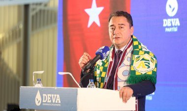 Babacan: ‘Koronavirüs salgınında gerçekleri gizlemeyi bırakın’