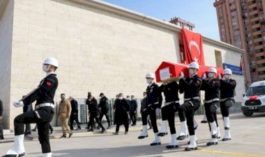Şehit polis, törenle son yolculuğuna uğurlandı