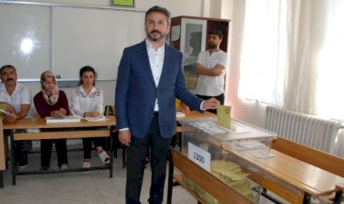 Yakup TAŞ 27. Dönem Adıyaman Milletvekili