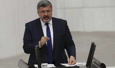 Ali ÖZKAYA 27. Dönem Afyonkarahisar Milletvekili