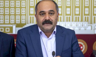 Berdan ÖZTÜRK 27. Dönem Ağrı Milletvekili