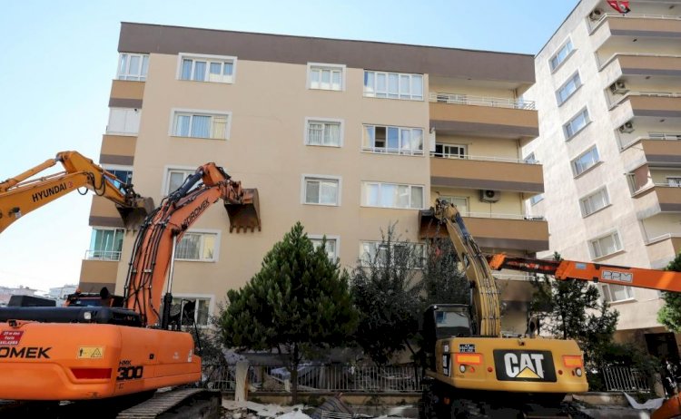 Depremlerde sadece fakirler mi ölür? Bilim insanları "sınıfsal deprem" iddiasına mesafeli yaklaşıyor