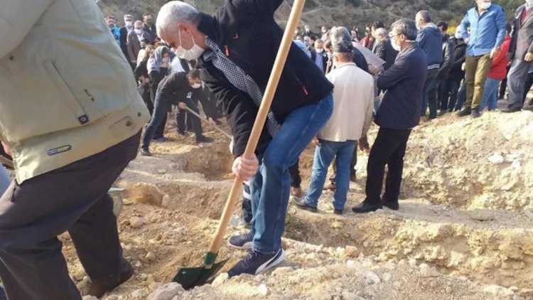 Avukat Murat ve Özgür Duman defnedildi