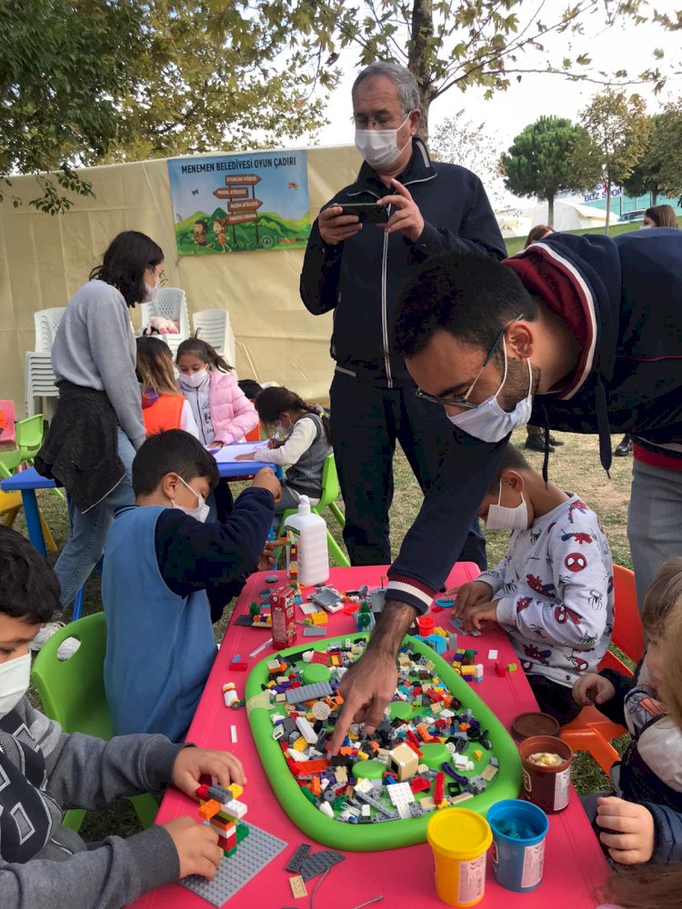 Çadırkent’te çocuklar için oyun alanı kuruldu