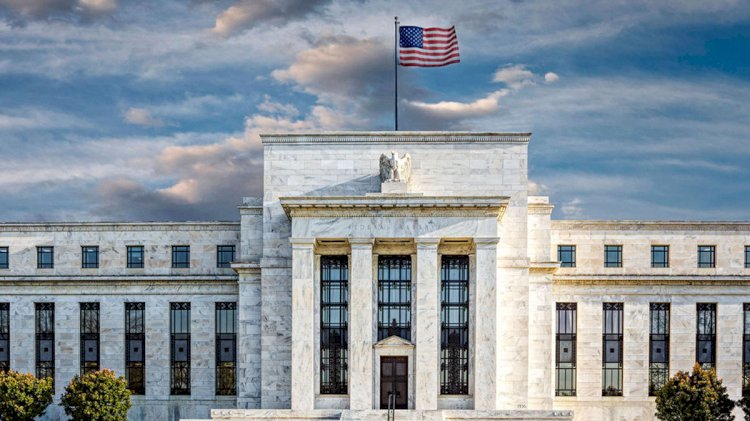  Fed kararını açıkladı! Politika faizi değişmedi