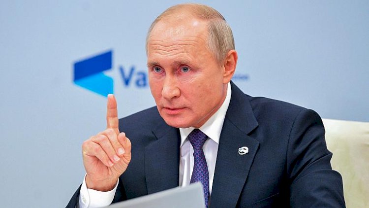 Rusya'da devlet başkanlarına "ömür boyu dokunulmazlık" veren yasa tasarısı mecliste