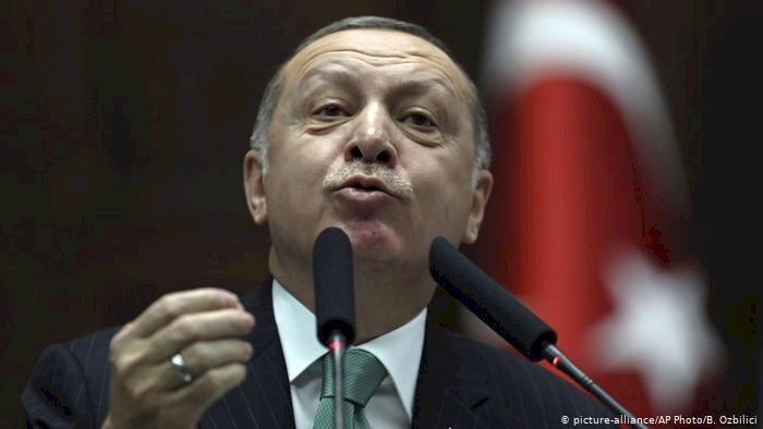Erdoğan: Kıbrıs'ta iki devletli çözüm müzakere edilmeli