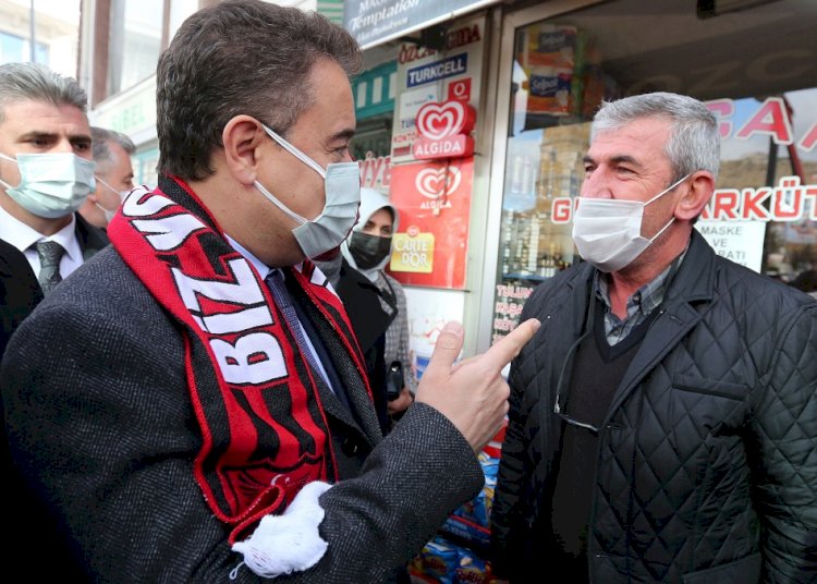 Babacan: ‘Küçük işletmelere, esnafa, serbest çalışana kira desteği verilmeli ve borçları faizsiz ertelenmelidir’