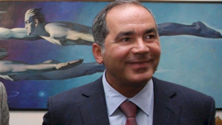 Rus oligark Ahmedov ve oğlu, servet kaçırmakla suçlanıyor