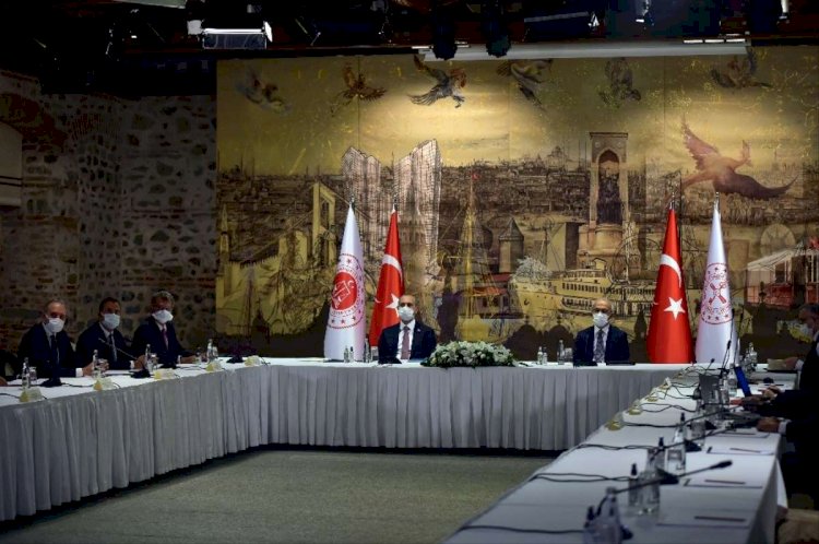 TÜSİAD  Lütfi Elvan ve Adalet Bakanı Abdulhamit Gül ile biraraya geldi