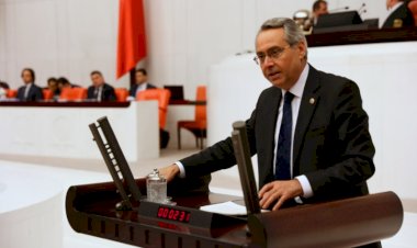 Rafet ZEYBEK 27. Dönem Antalya Milletvekili