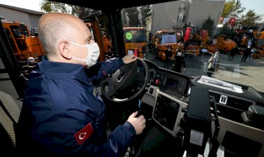 Ulaştırma Bakanı Karaismailoğlu, MAN’ı test etti