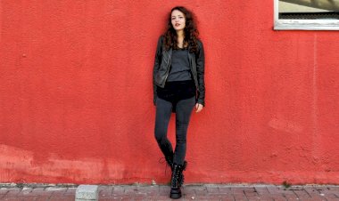 İSTANBUL’DA SANAT IŞIKLA BULUŞUYOR