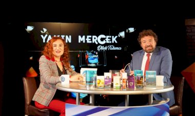 Büyükhelvacıgil,  EÜ İletişim Fakültesini ziyaret etti