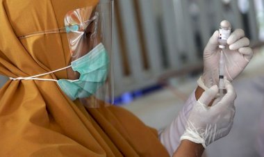 Covid-19 aşısı: Zengin ülkeler aşı stokçuluğuna başladı