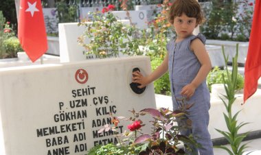 Gülay – Sen Gelmez Oldun