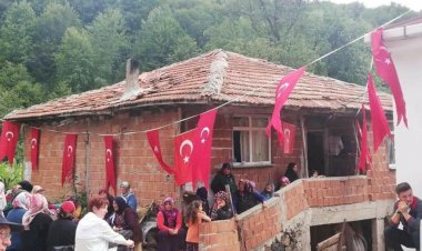 Şehitlerin, Şehit Babalarının evleri!