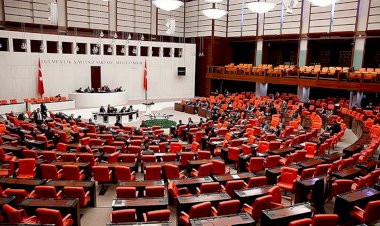 HDP Eş Genel Başkanı Mithat Sancar ve 22 milletvekilinin dokunulmazlık dosyaları TBMM’ye sevk edildi