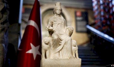 Kybele heykeli 60 yıl sonra Türkiye'de