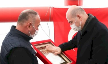 Bakan Süleyman Soylu'dan şehit uzman çavuşun ailesine ziyaret!