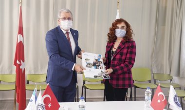 Rektör Budak, “Bu eser, Ege Üniversitesi ailesinin ortak emeği”