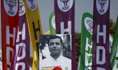 Bahçeli işaret fişeğini ateşledi, AK Parti sessiz kaldı…