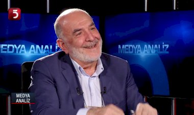 Ahmet Taşgetiren   Dışişleri var mı yok mu?
