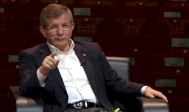 Davutoğlu'ndan Pelikan tepkisi: Kendilerine yeni sahip arıyorlar