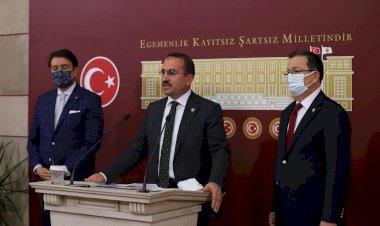 “MUHALEFET KENDİSİ GİBİ DÜŞÜNMEYEN HERKESİ DIŞLIYOR”