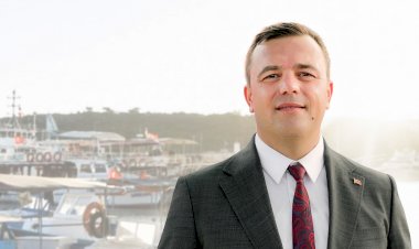 AK Parti Seferihisar’dan arazi satışı çıkışı!