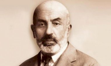 Mehmet Akif Ersoy'dan Uyan şiiri