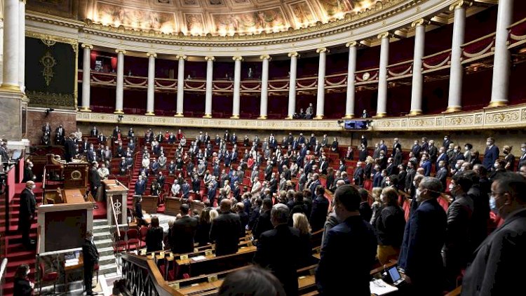 Fransız Dışişleri Bakanı Le Drian'dan meclisin Dağlık Karabağ'ı tanıma kararına tepki