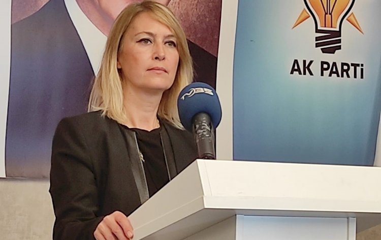 "KARŞIYAKA'DA CHP 'CAMBAZA BAK' OYNUYOR
