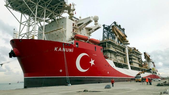 Türkiye Karadeniz'deki sondaj faaliyetlerini genişletiyor