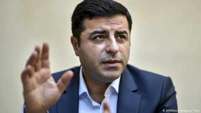 Demirtaş: Erdoğan’ın tek çıkış yolu erken seçim