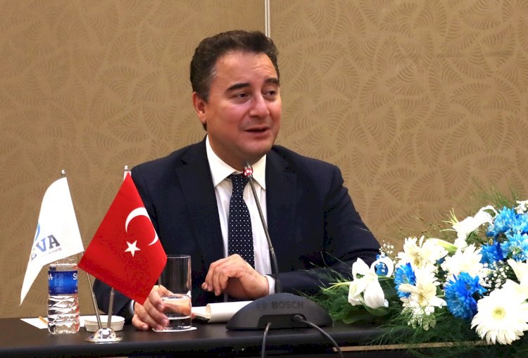 Babacan: Türkiye 'çoklu bir sistem krizi' yaşıyor