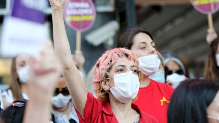 Susma Bitsin hareketi: 'Kadınlar dayanışmayla kendilerini daha güçlü hissediyor'