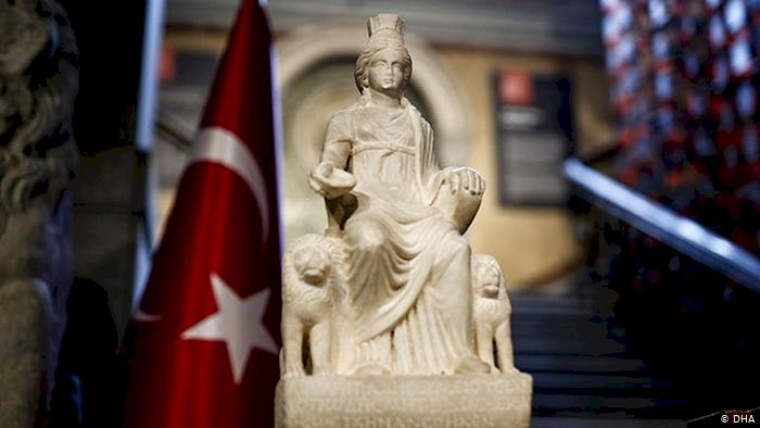 Kybele heykeli 60 yıl sonra Türkiye'de