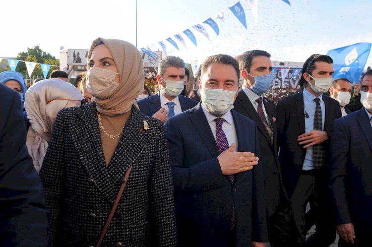Babacan: Vatandaş desteğini kulağımıza fısıldıyor