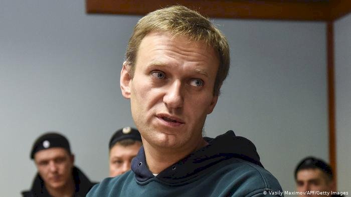 Rus ajanların Navalni'yi zehirlediği iddia edildi