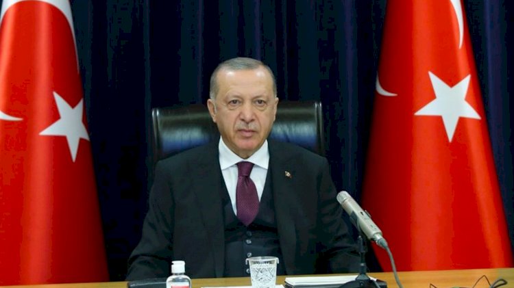 Erdoğan: Fikir özgürlüğü kisvesi altında kutsallarımız hedef alınıyor